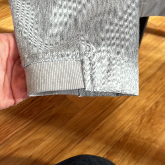 NWT Awesome Stormtech Performance Men’s Gray Jacket, great details and quality! - Picture 9 of 11